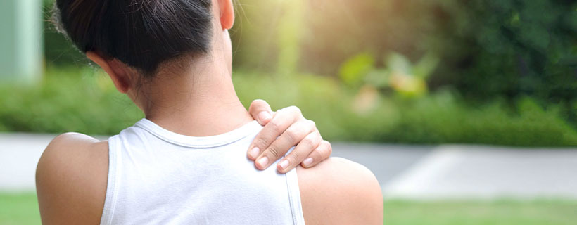 patient needing frozen shoulder in need of shockwave therapy in Ontario